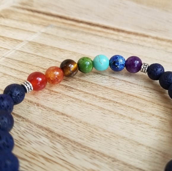 7 Chakra Healing Bracelet with Blue Lava Beads - Picture 5 of 6